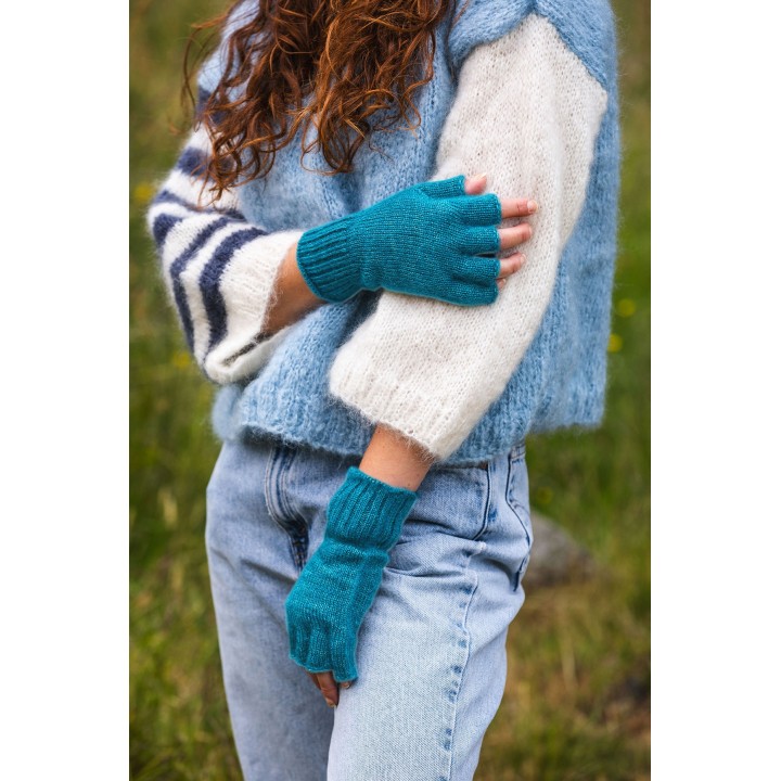 Fingerless Mittens